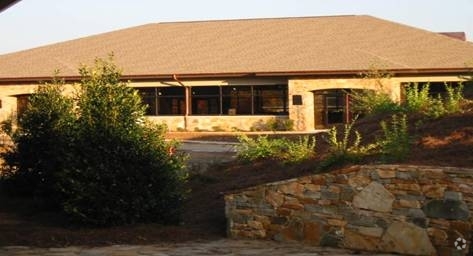 2015 Stonegate Trail, Vestavia Hills, AL en alquiler - Foto del edificio - Imagen 1 de 9