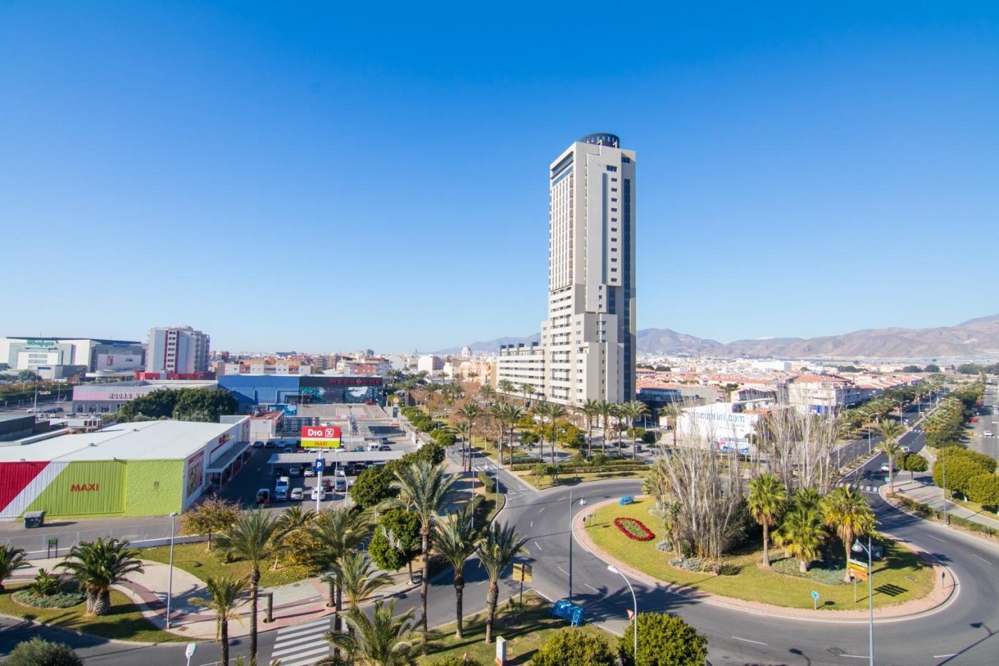 Local en El Ejido, Almería en venta Foto del edificio- Imagen 1 de 3