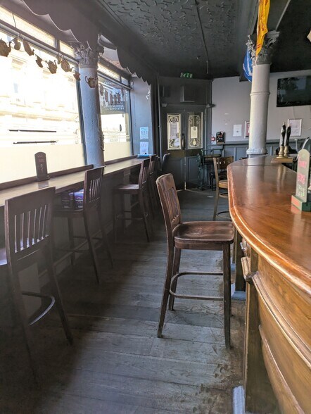 24 West George St, Kilmarnock en alquiler - Foto del edificio - Imagen 3 de 10