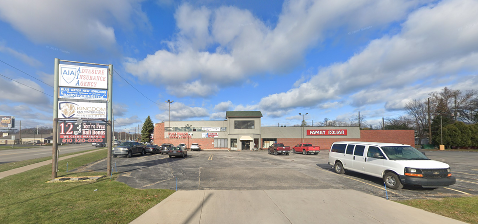 2700 Pine Grove Ave, Port Huron, MI en venta - Foto del edificio - Imagen 2 de 5