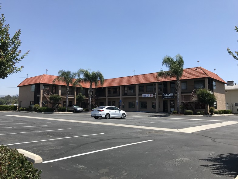 43613 E Florida Ave, Hemet, CA en venta - Foto del edificio - Imagen 3 de 4