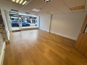 17 High St, Eastleigh en alquiler Foto del interior- Imagen 2 de 4