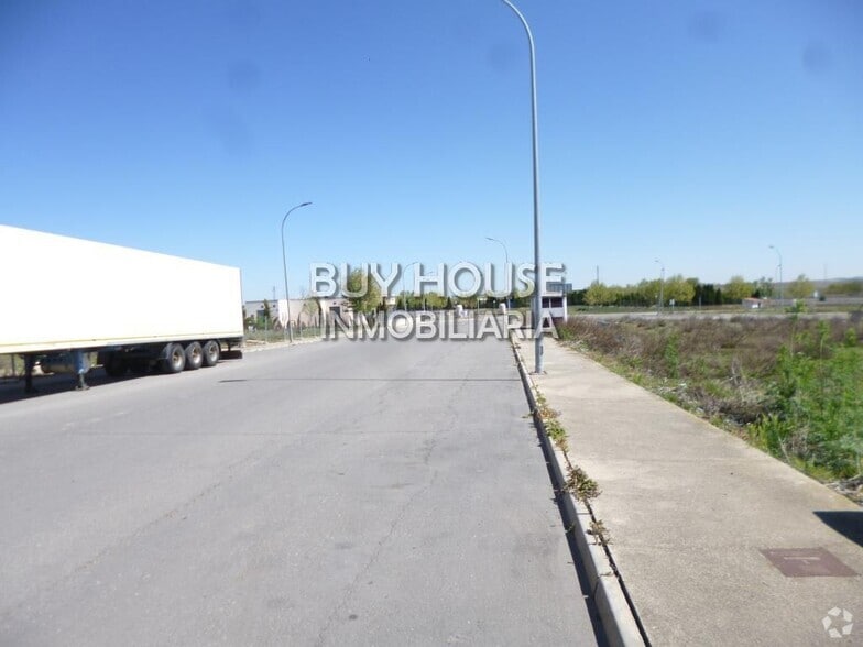 Terreno en Numancia de la Sagra, Toledo en venta - Foto del edificio - Imagen 2 de 5