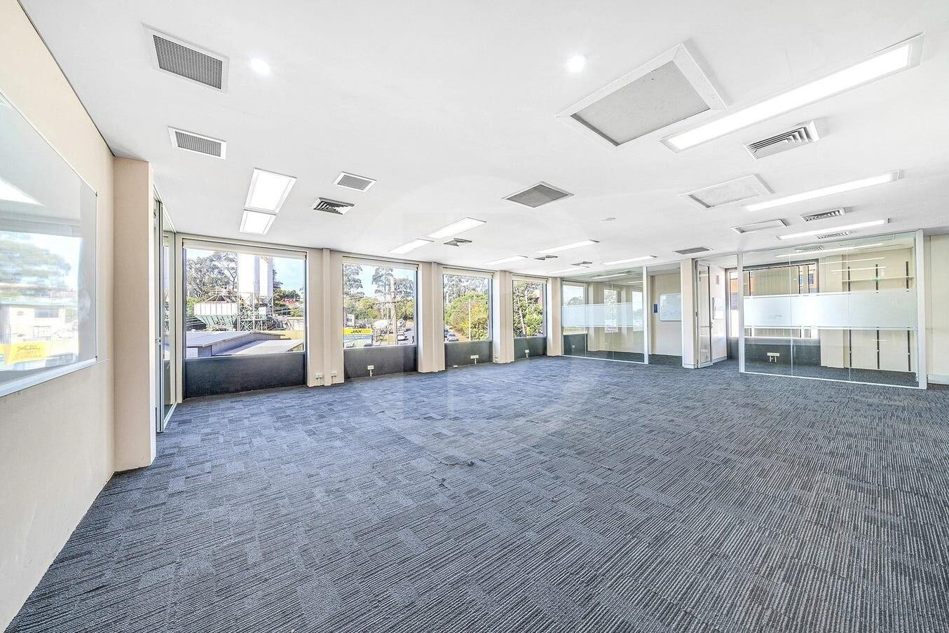 6 Pioneer Ave, Thornleigh en alquiler Foto del interior- Imagen 1 de 1