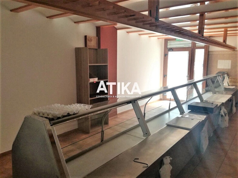 Local en Ontinyent, Valencia en venta - Foto del edificio - Imagen 3 de 20