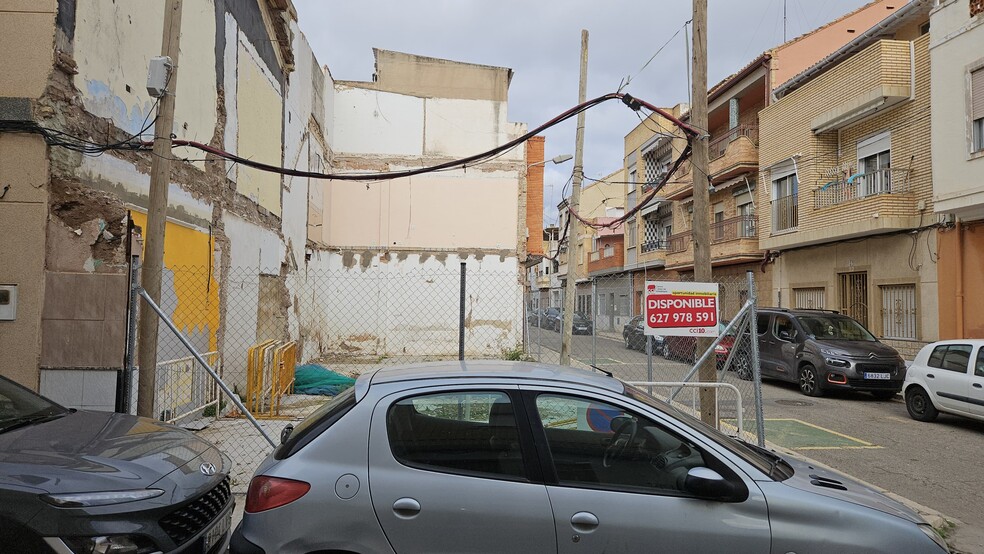 Carrer del Palància, Sagunto, Valencia en venta - Foto del edificio - Imagen 3 de 12