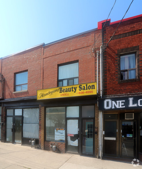 628 Vaughan Rd, Toronto, ON en alquiler - Foto del edificio - Imagen 2 de 2