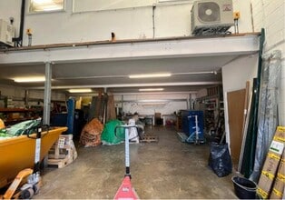 Smeaton Clos, Aylesbury en alquiler Foto del interior- Imagen 2 de 4