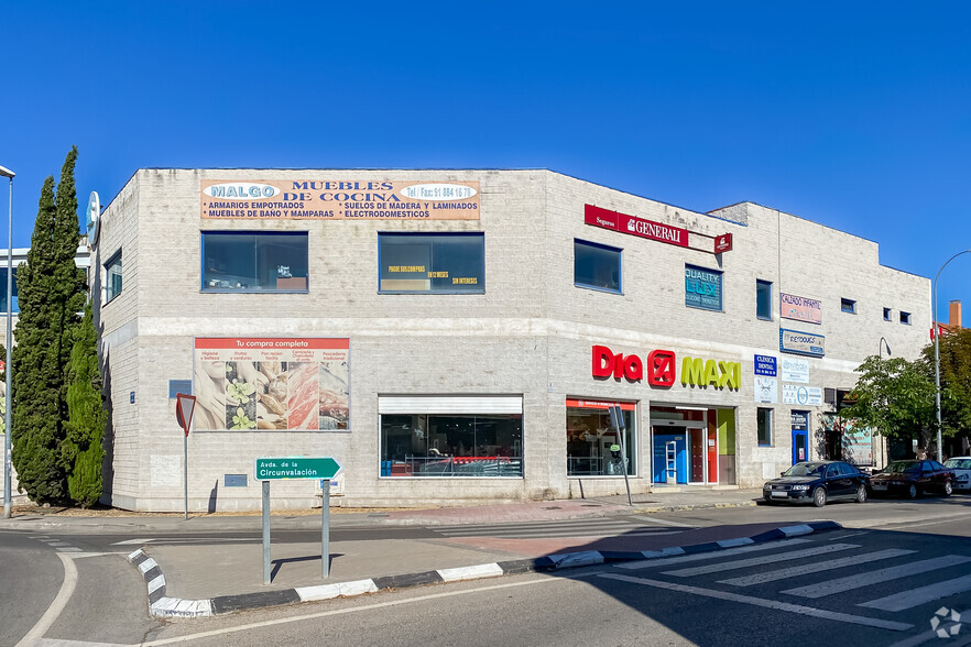 Avenida Circunvalación, 242, Daganzo de Arriba, Madrid en venta - Foto del edificio - Imagen 1 de 1