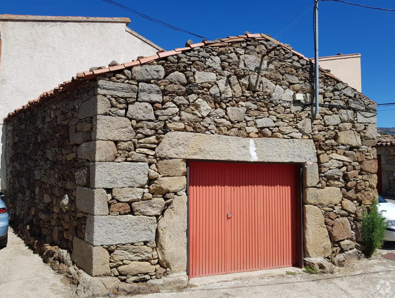 Naves en La Aldehuela, Ávila en venta - Foto principal - Imagen 1 de 2