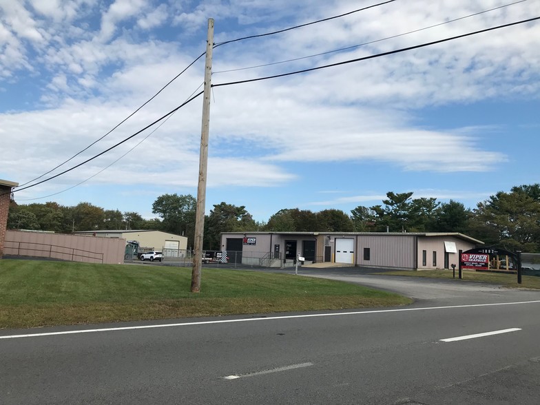 1882 Fall River Ave, Seekonk, MA en alquiler - Foto del edificio - Imagen 2 de 4