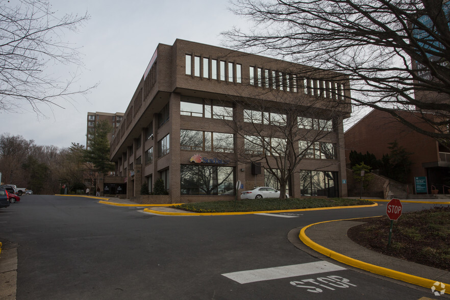 9401 Lee Hwy, Fairfax, VA en alquiler - Foto del edificio - Imagen 3 de 10