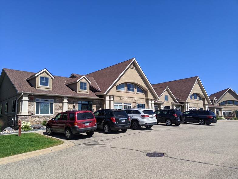 13951-13959 W Preserve Blvd, Burnsville, MN en alquiler - Foto del edificio - Imagen 1 de 10