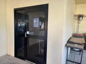 19 Memorial Ave, Ingleburn en alquiler Foto del interior- Imagen 2 de 6