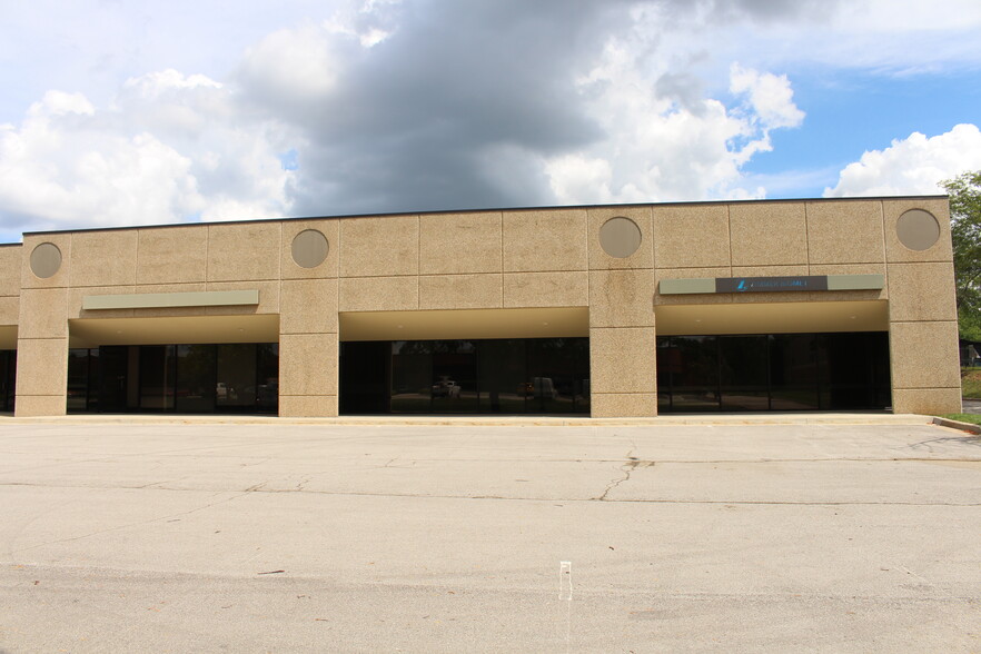 9531-9545 Alden Rd, Lenexa, KS en alquiler - Foto del edificio - Imagen 3 de 15