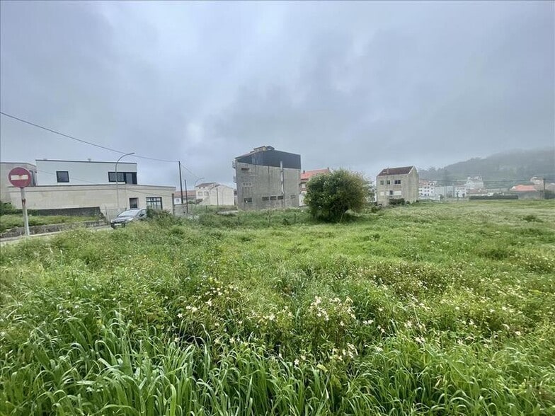 Terreno en Pontevedra en venta - Foto del edificio - Imagen 3 de 12
