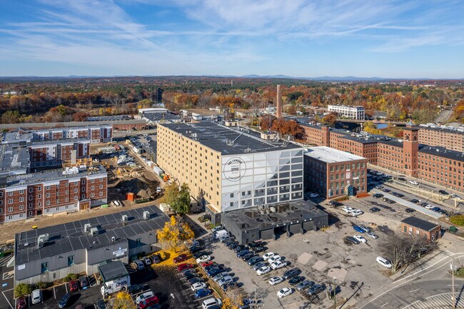 Más detalles de 1 Chestnut St, Nashua, NH - Varios usos en alquiler