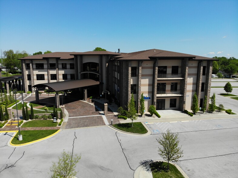 2011 E 32nd St, Joplin, MO en alquiler - Foto del edificio - Imagen 3 de 20