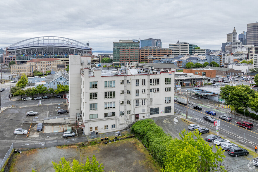 800 Maynard Ave S, Seattle, WA en venta - Vista aérea - Imagen 2 de 6