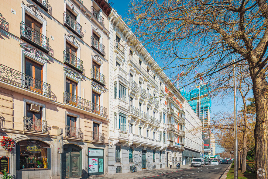 Paseo Recoletos, 33, Madrid, Madrid en alquiler - Foto del edificio - Imagen 1 de 10