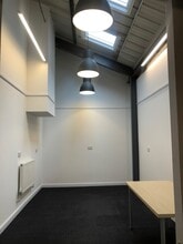 12 Deer Park Rd, London en alquiler Foto del interior- Imagen 1 de 2