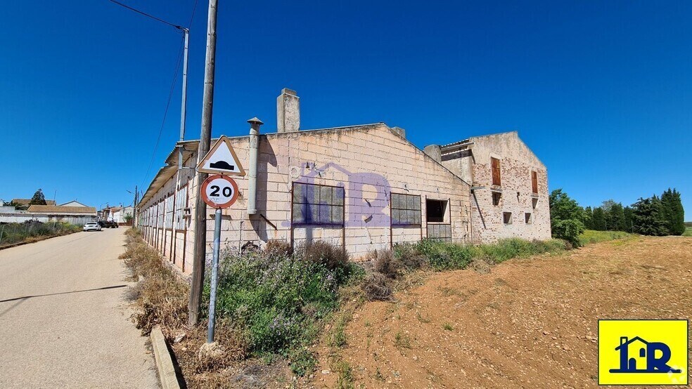 Nave en Pozoamargo, Cuenca en venta - Foto del edificio - Imagen 2 de 22