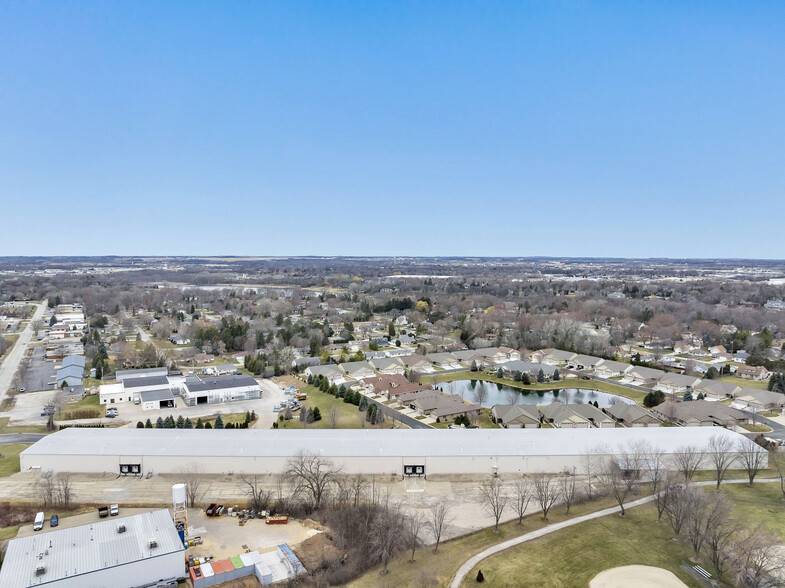 960 Valley Rd, Menasha, WI en alquiler - Foto del edificio - Imagen 3 de 6