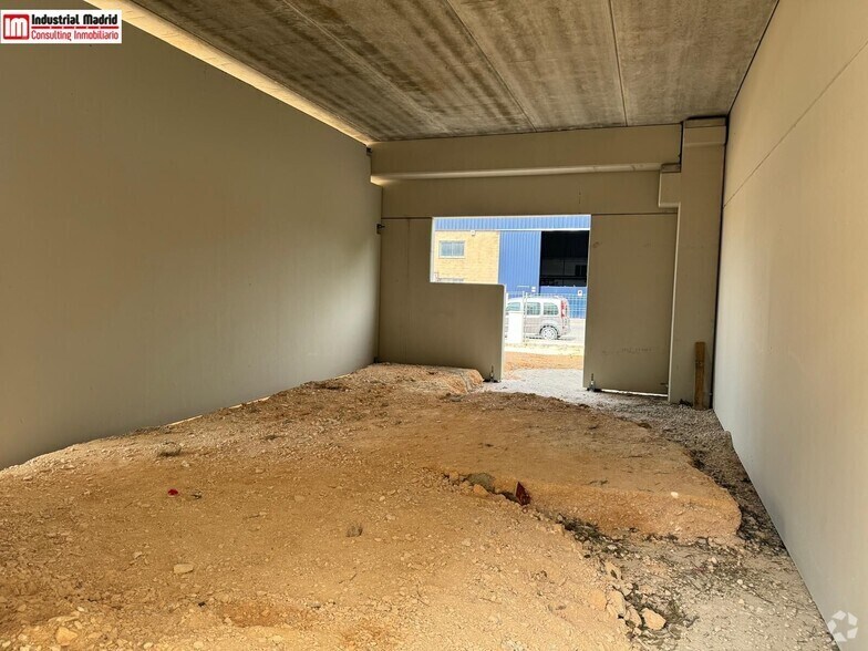 Nave en Arganda del Rey, Madrid en venta - Foto del edificio - Imagen 3 de 7