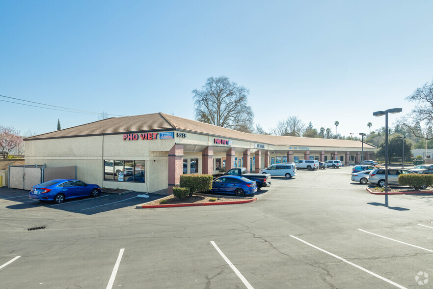 5948 Auburn Blvd, Citrus Heights, CA en alquiler - Foto del edificio - Imagen 2 de 5