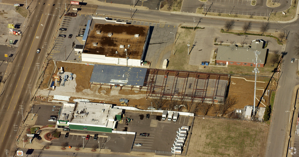 4230 Elvis Presley Blvd, Memphis, TN en alquiler - Vista aérea - Imagen 3 de 9