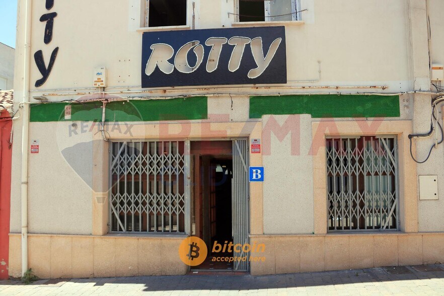 Calle Luis Alonso Cascajo, 17, Íscar, Valladolid en venta - Foto del edificio - Imagen 2 de 47