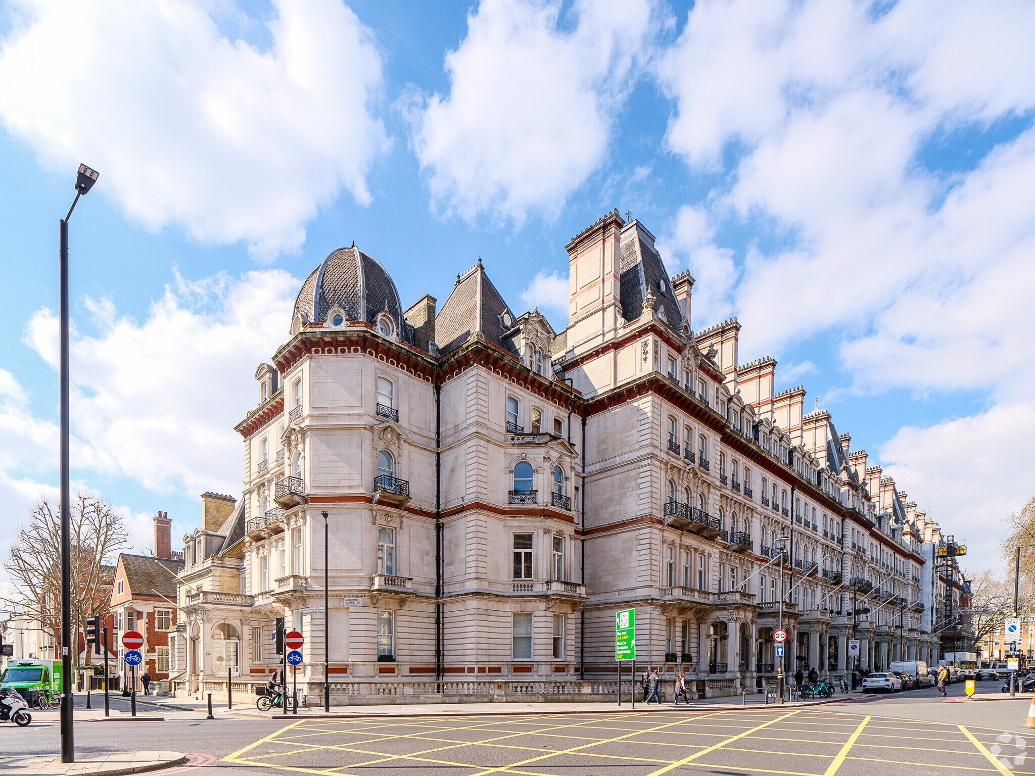 15-17 Grosvenor Gdns, London en alquiler Foto principal- Imagen 1 de 9