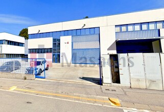 Naves en Rubí, BAR en alquiler Foto del edificio- Imagen 2 de 17