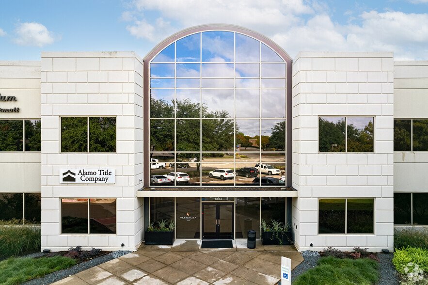 1333 W McDermott Dr, Allen, TX en alquiler - Foto del edificio - Imagen 3 de 5