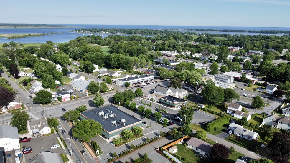 75 Main St, Old Saybrook, CT en alquiler - Foto del edificio - Imagen 3 de 4