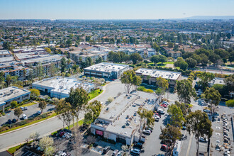 5800-5860 Hannum Ave, Los Angeles, CA - vista aérea  vista de mapa