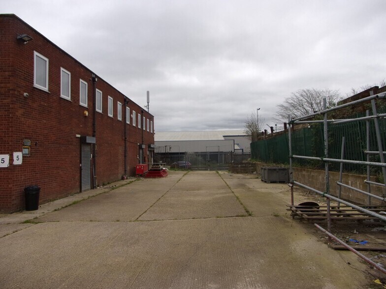 Josselin Rd, Basildon en alquiler - Foto del edificio - Imagen 3 de 4