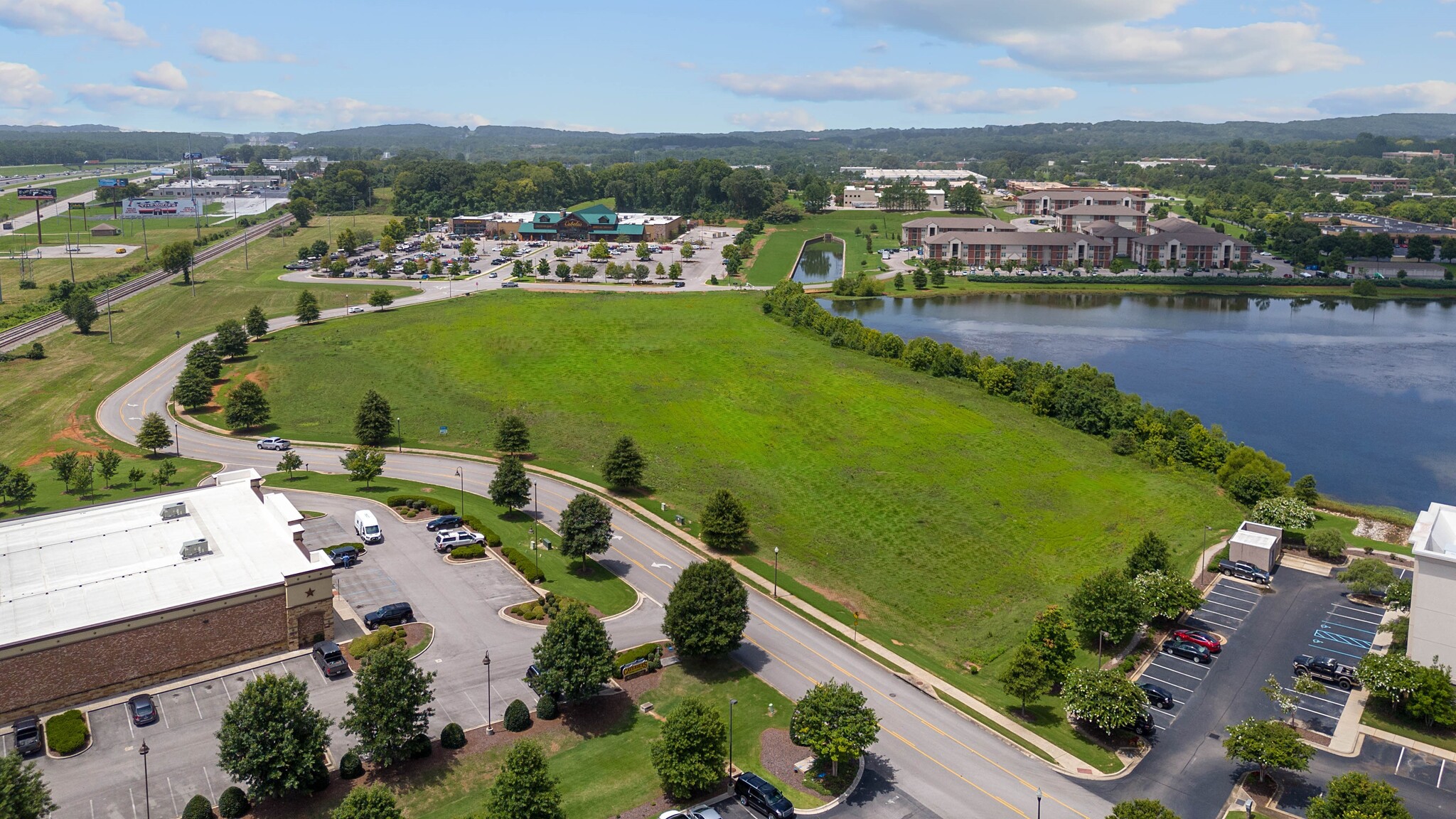 Cabela Drive, Huntsville, AL en venta Foto del edificio- Imagen 1 de 8