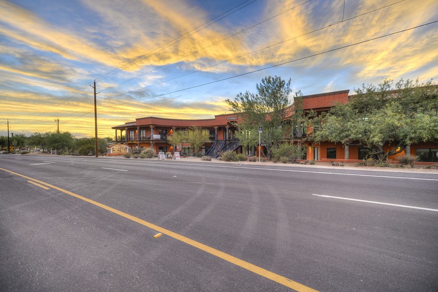 6450 E Cave Creek Rd, Cave Creek, AZ en alquiler - Foto del edificio - Imagen 3 de 31