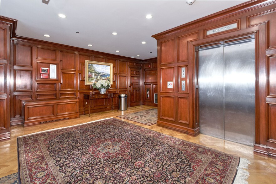 75 Lane Rd, Fairfield, NJ en alquiler - Foto del interior - Imagen 3 de 14