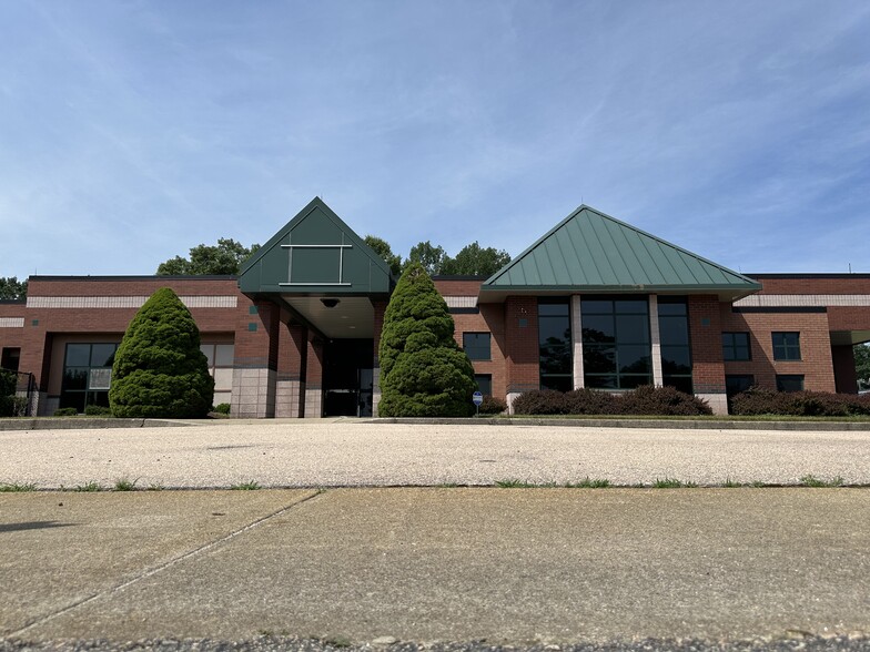 51 Technology Way, West Greenwich, RI en alquiler - Foto del edificio - Imagen 1 de 20