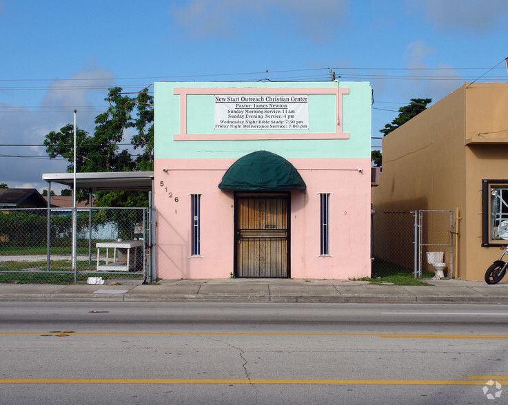 5126 NW 7th Ave, Miami, FL en alquiler - Foto del edificio - Imagen 2 de 3