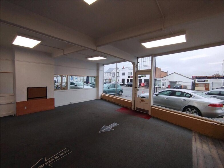 812 London Rd, Leigh-On-Sea en venta - Foto del edificio - Imagen 2 de 8