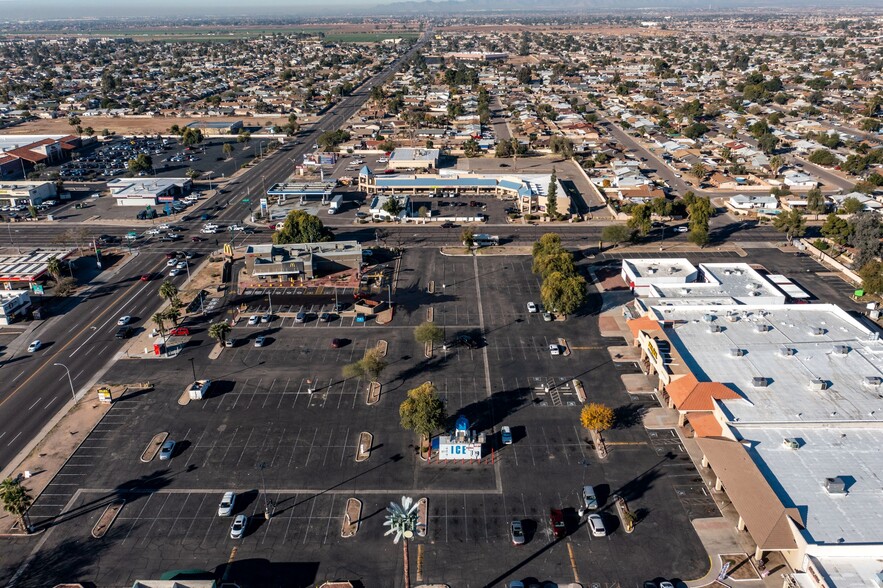 8260 W Indian School Rd, Phoenix, AZ en alquiler - Foto del edificio - Imagen 3 de 14