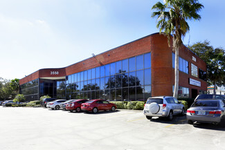 Más detalles para 3550 W Waters Ave, Tampa, FL - Oficinas en venta