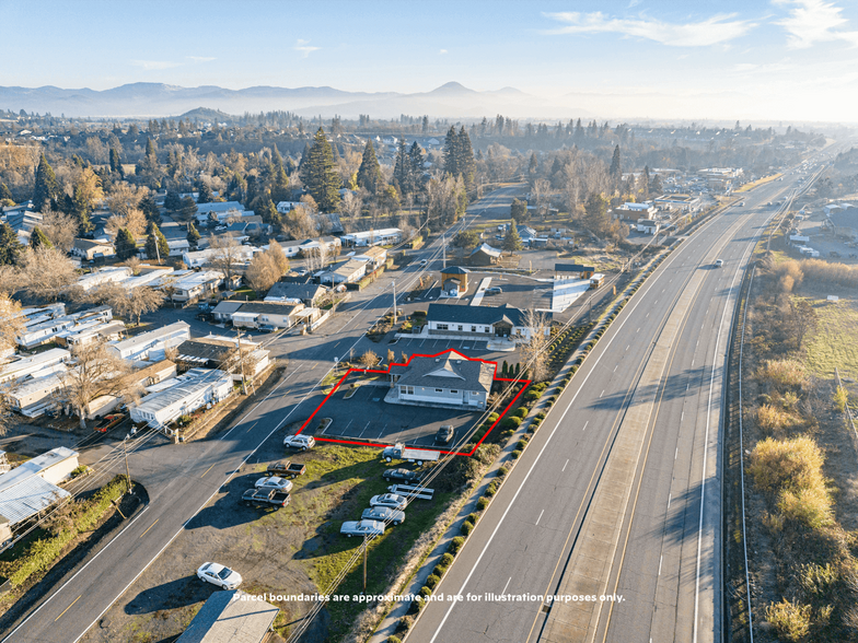 10830 Hwy 62 Highway 62, Eagle Point, OR en venta - Foto del edificio - Imagen 3 de 34