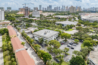 2925 Aventura Blvd, Aventura, FL - vista aérea  vista de mapa - Image1