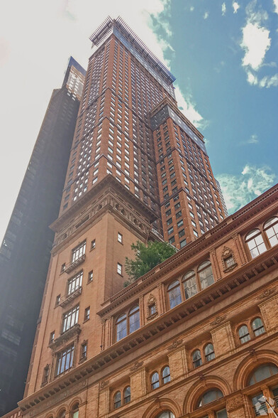 152 W 57th St, New York, NY en alquiler - Foto del edificio - Imagen 2 de 12