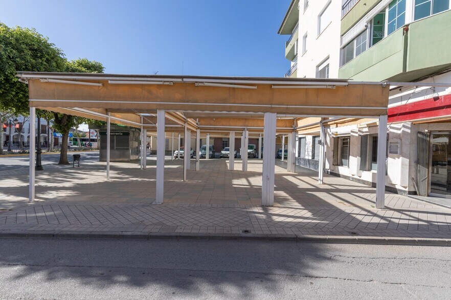 Paseo Prado, 7, Fuente Vaqueros, Granada en venta - Foto del edificio - Imagen 3 de 30