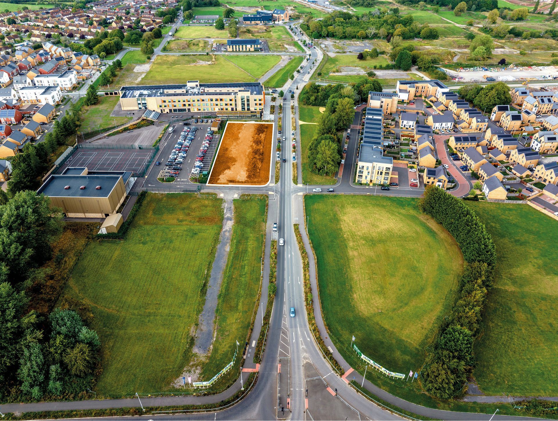 Locking Parklands, Locking en venta Foto principal- Imagen 1 de 7